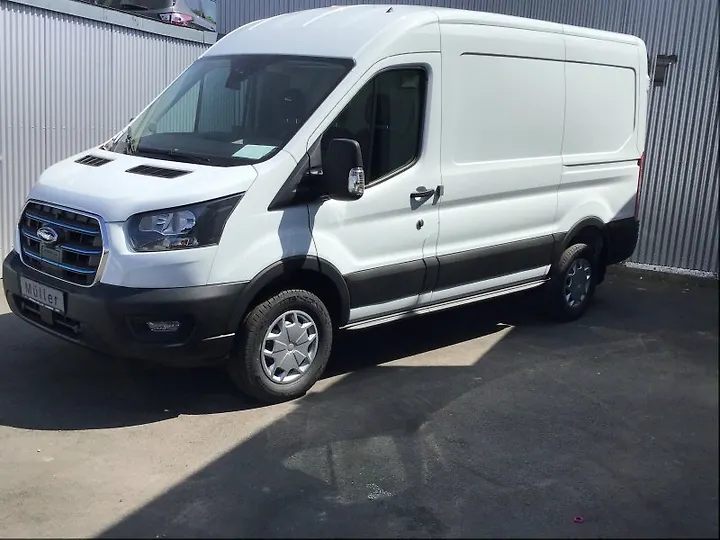 Tourneo Courier 54 kWh TREND Kombi