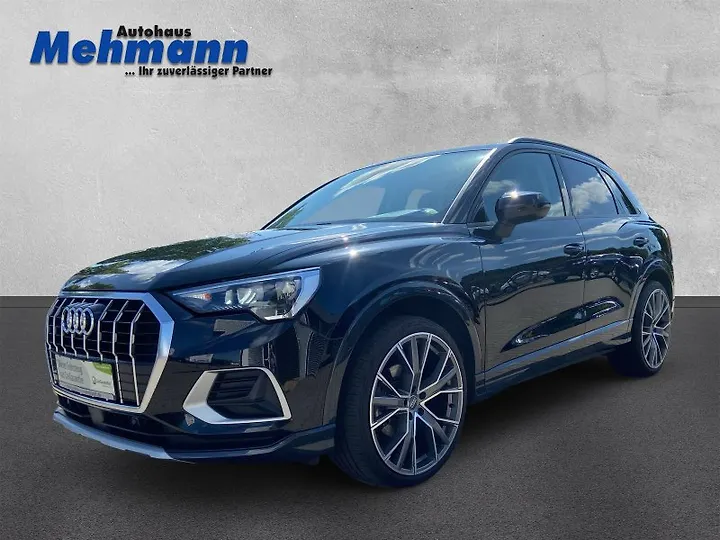 Q3 40 TFSI quattro S tronic Geschlossen