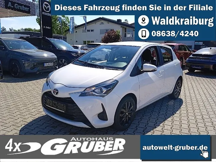 Yaris 1.0 VVT-i Team Deutschland Limousine