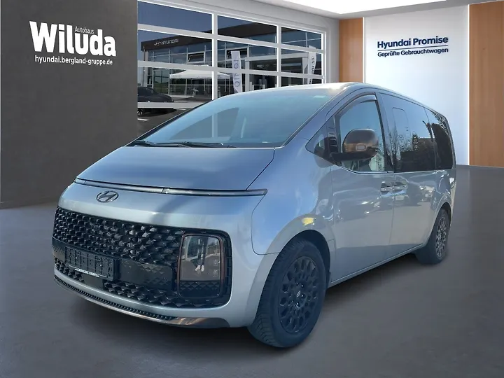 STARIA 2.2 CRDi Signature Kombi
