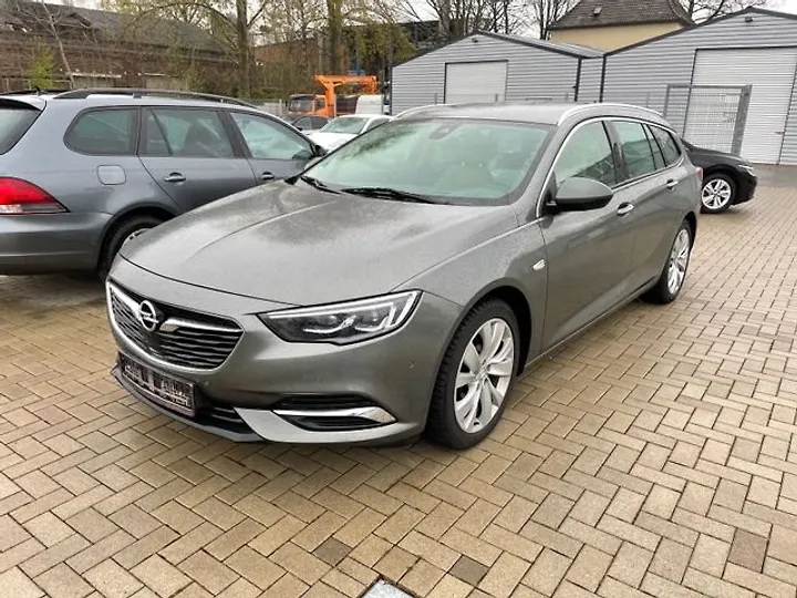 Insignia Sports Tourer 1.6 Diesel Ultimate 120 Jahre Kombi