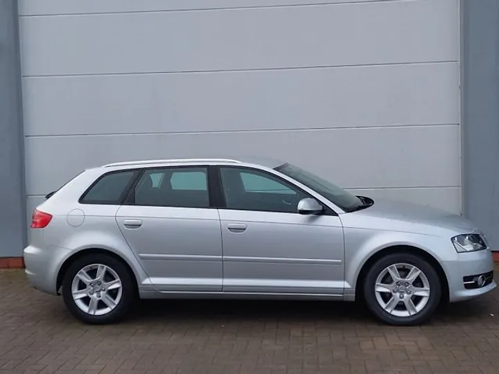 A3 1.6 TDI Ambition Limousine