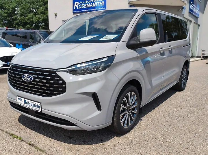 Tourneo Connect 2.0 EcoBlue Aut. TITANIUM Kombi