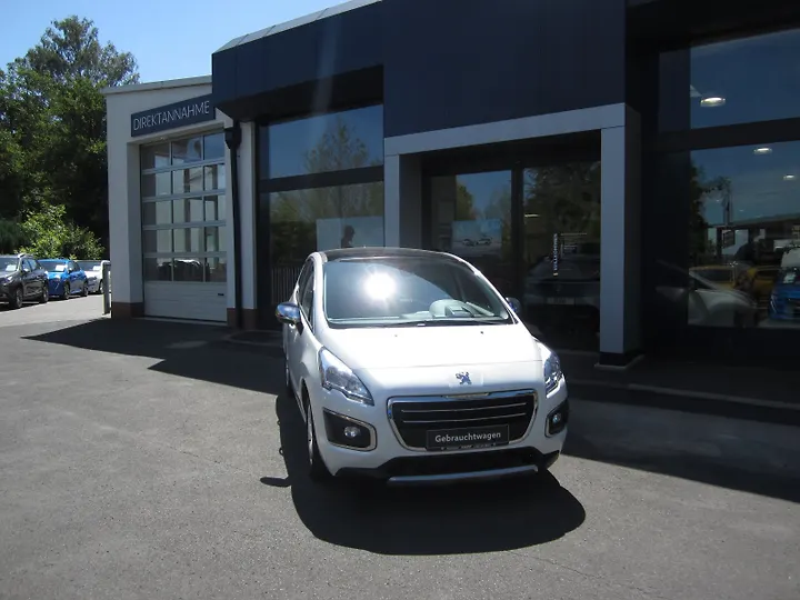 3008 BlueHDi 130 Stop & Start Allure Business-Paket Geschlossen