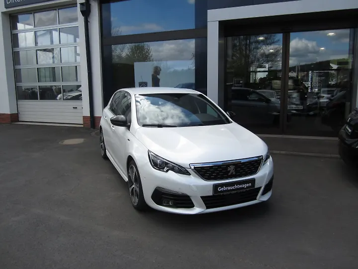 308 GTi by Peugeot Sport Limousine