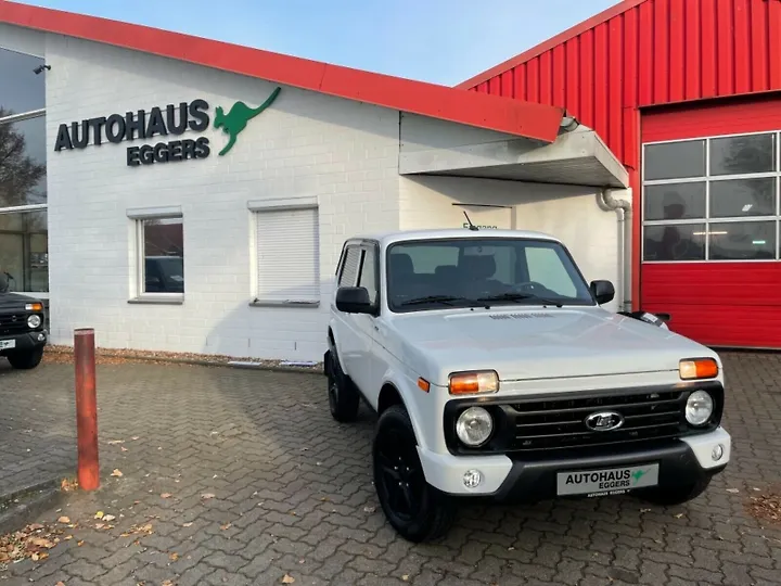 Lada 4x4 Urban Geschlossen
