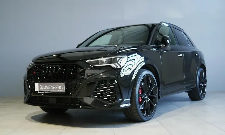 Q3 40 TFSI quattro S tronic Geschlossen
