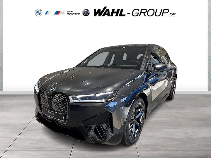 iX M60 Geschlossen
