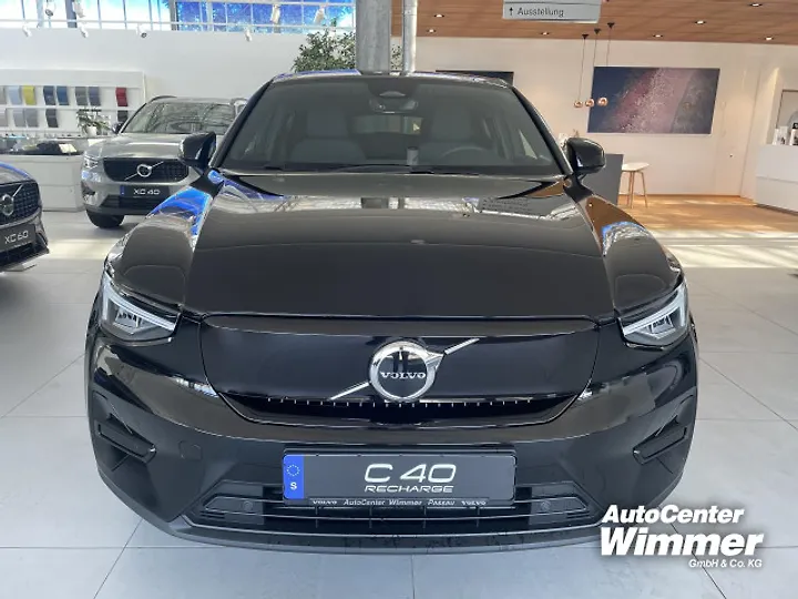 C40 Recharge 1st Edition Geschlossen