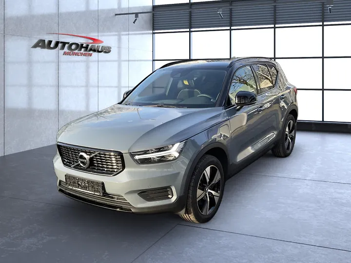 XC40 T3 Geartronic Momentum Geschlossen
