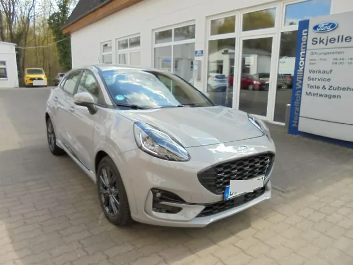 Puma 1.0 EcoBoost Hybrid Aut. TITANIUM Geschlossen