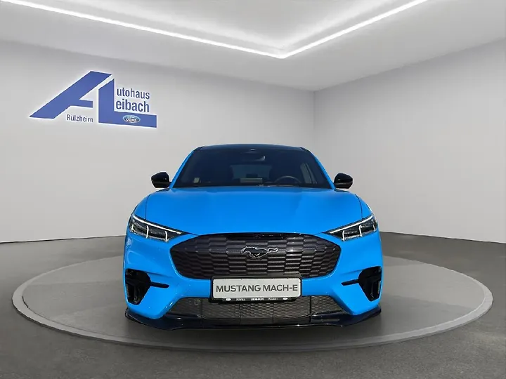 Mustang Mach-E Geschlossen