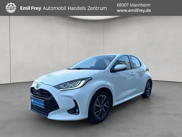 Yaris 1.5 VVT-i Team Deutschland Limousine