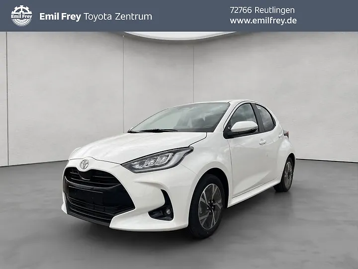 Yaris Hybrid 116 1.5 VVT-i Teamplayer Limousine