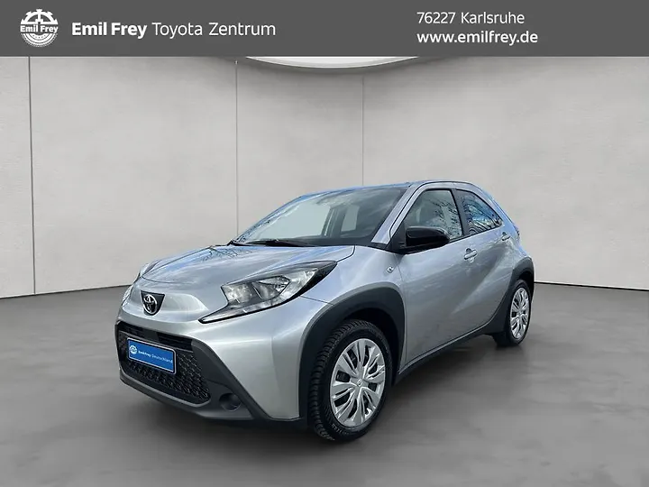 Aygo X S-CVT Play Limousine