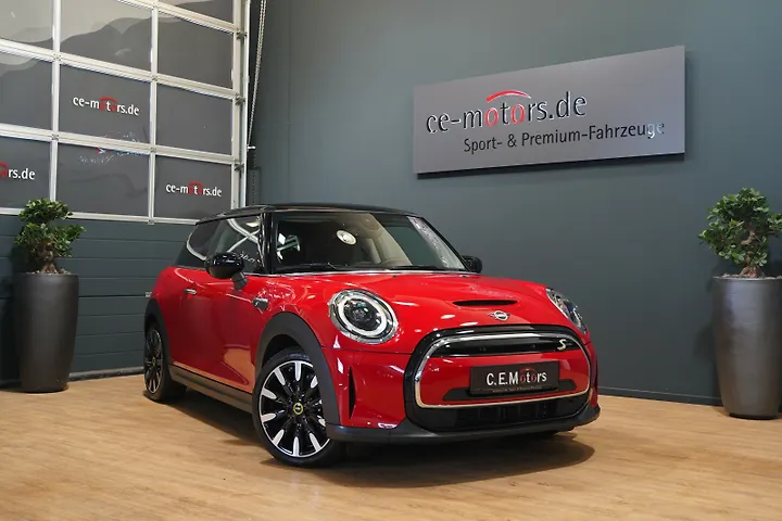 Mini Cooper Countryman All4 Aut. Essential Trim Limousine