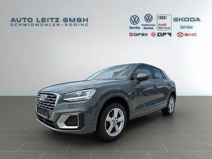 Q2 40 TFSI quattro S tronic Geschlossen