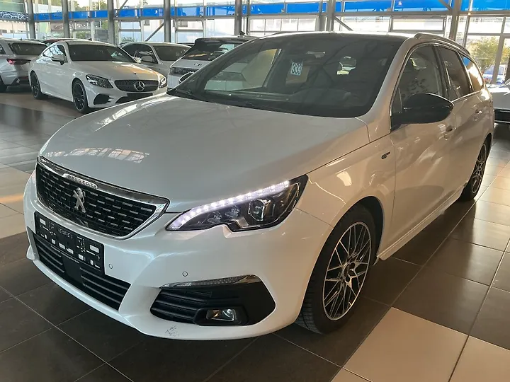 308 SW PureTech 130 Active Pack Kombi