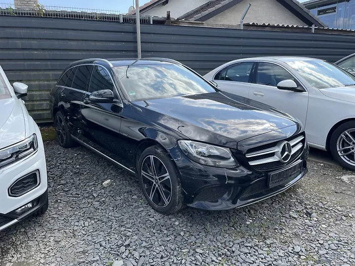 C 180 T 9G-TRONIC Night Edition Kombi