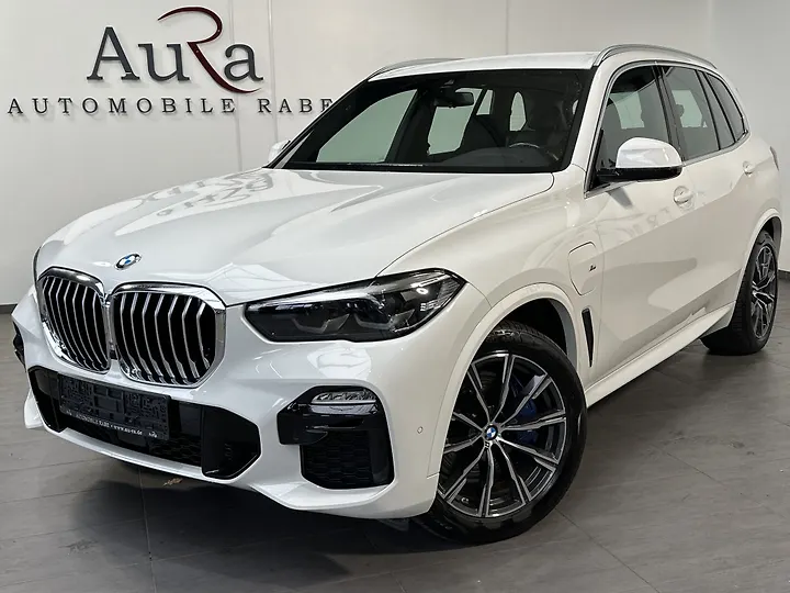 X5 M50i Geschlossen