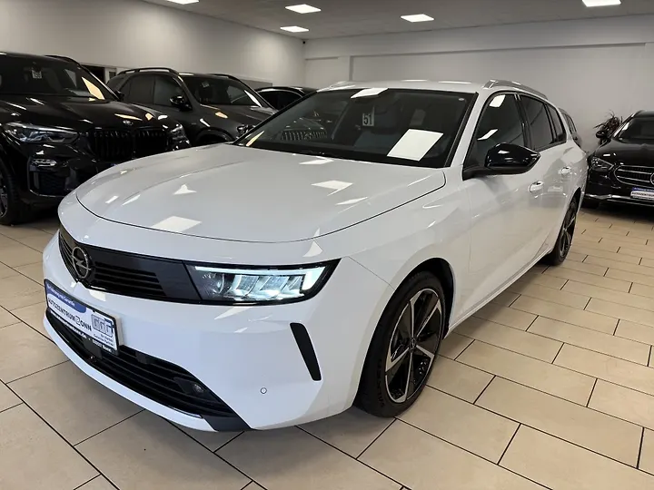 Astra Sports Tourer 1.5 D Automatik Enjoy Kombi