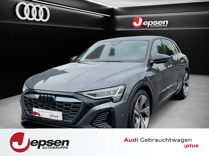 Q8 e-tron 55 quattro advanced Geschlossen