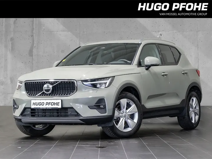 XC40 B3 B DKG Core Geschlossen