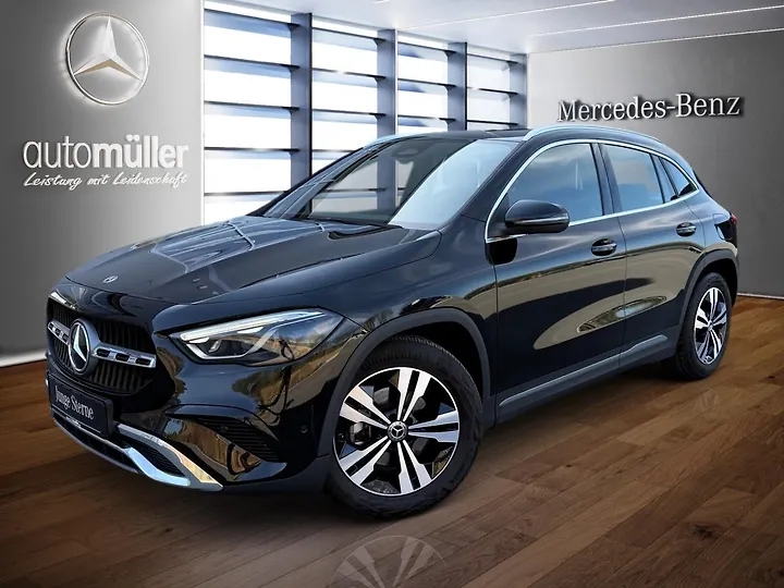 GLA 180 7G-DCT AMG Line Advanced Plus Geschlossen