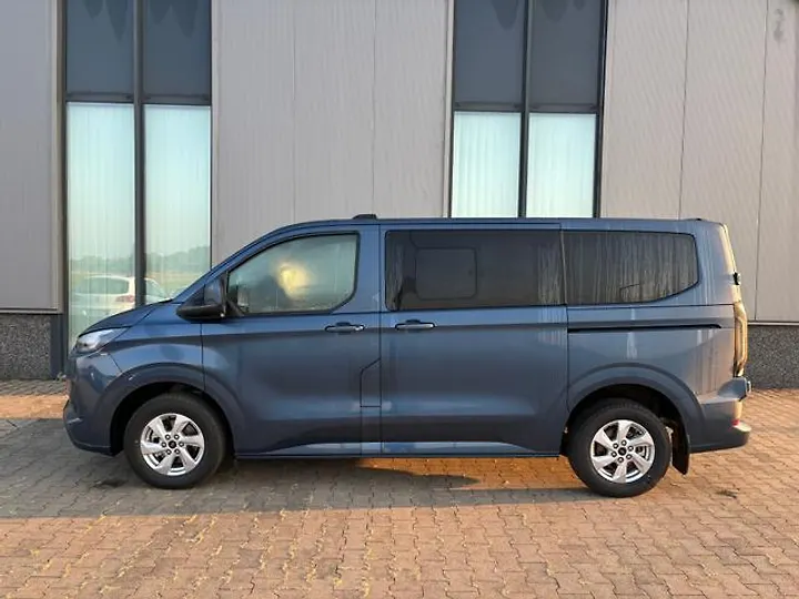 Transit Custom 310 L2H2 VA Autm. Trend Hochr.Kombi