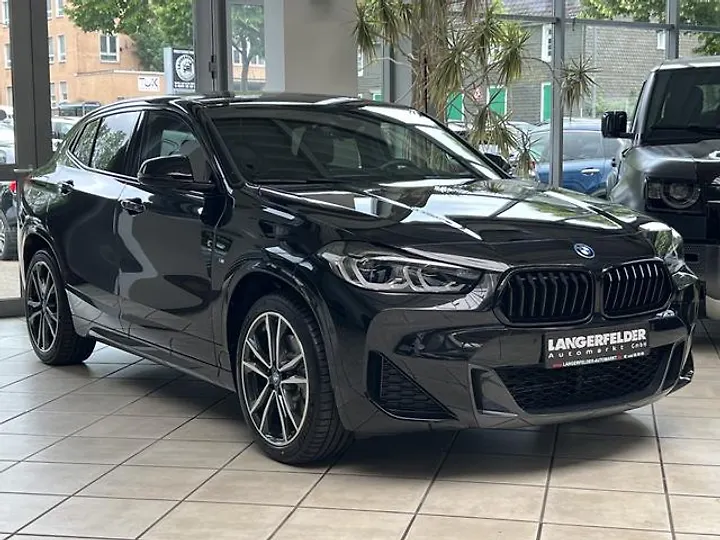 X2 sDrive20i Geschlossen