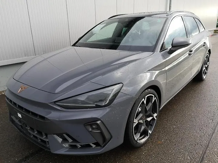 Leon Sportstourer 2.0 TSI DSG Kombi