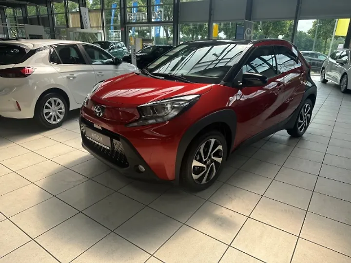 Aygo X S-CVT Air Explore Limousine