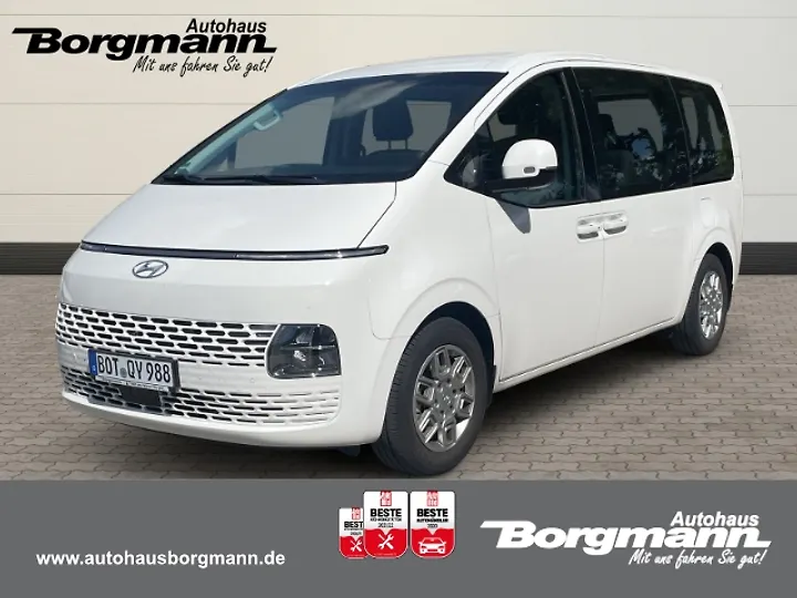 STARIA 2.2 CRDi Signature Kombi