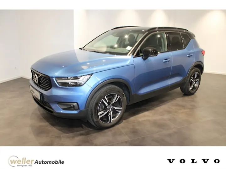 XC40 D4 AWD Geartronic Momentum Geschlossen
