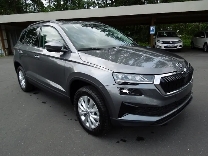 Karoq 1.0 TSI Ambition Geschlossen
