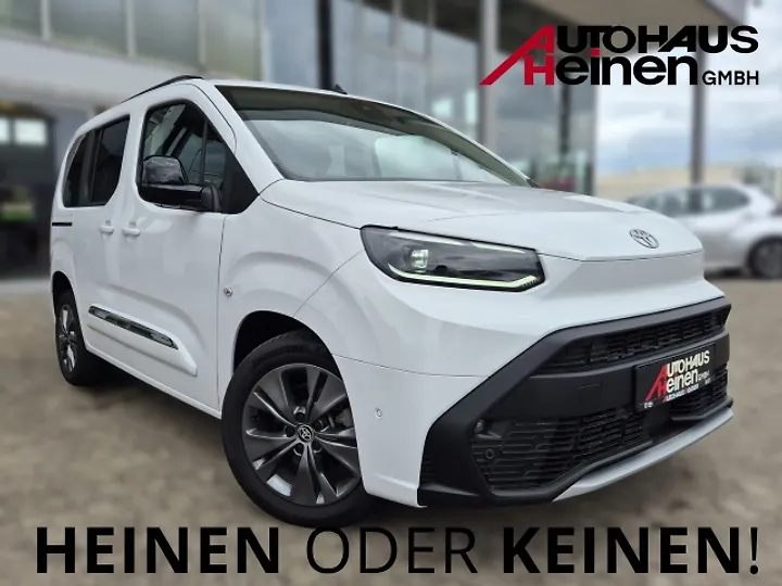 Proace City Verso 1.5 D-4D L1 Aut Team Deutschland Kombi