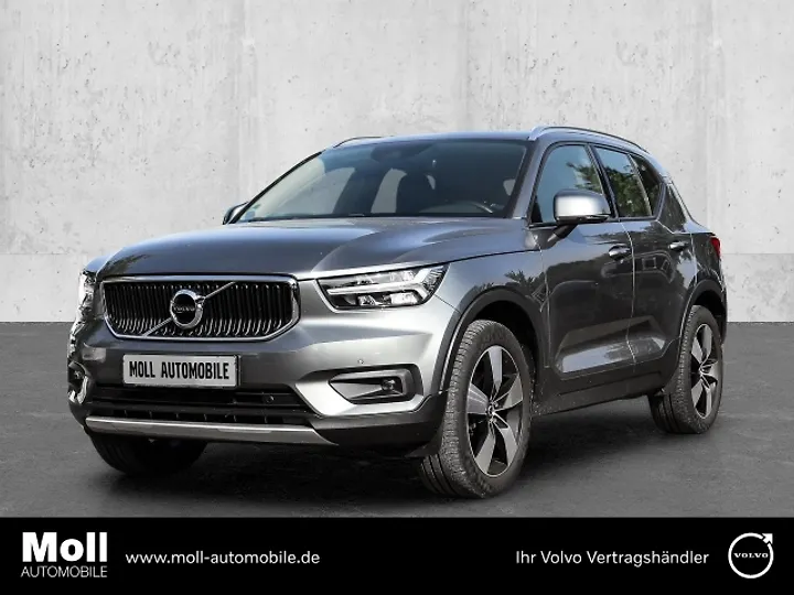 XC40 D4 AWD Geartronic Momentum Geschlossen