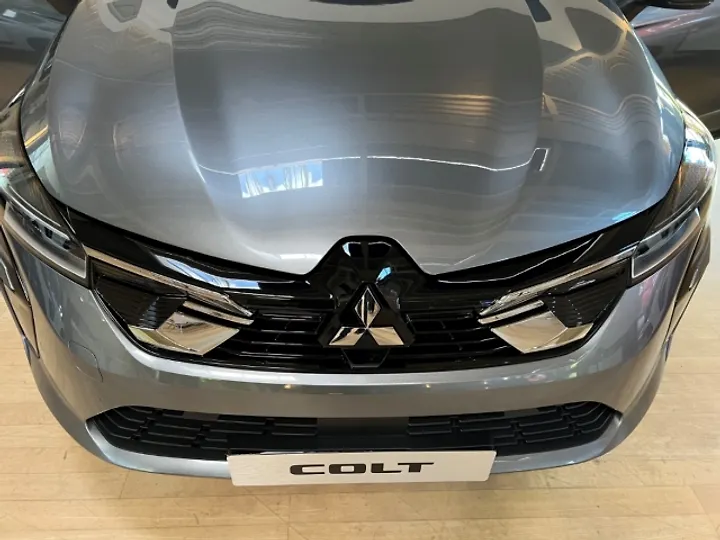 Colt 1.0 Turbo SELECT Limousine
