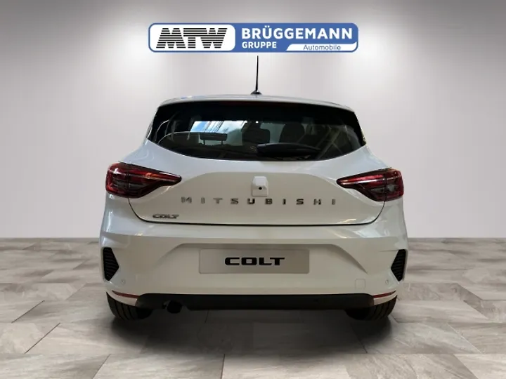 Colt 1.3 Automatik Invite Limousine