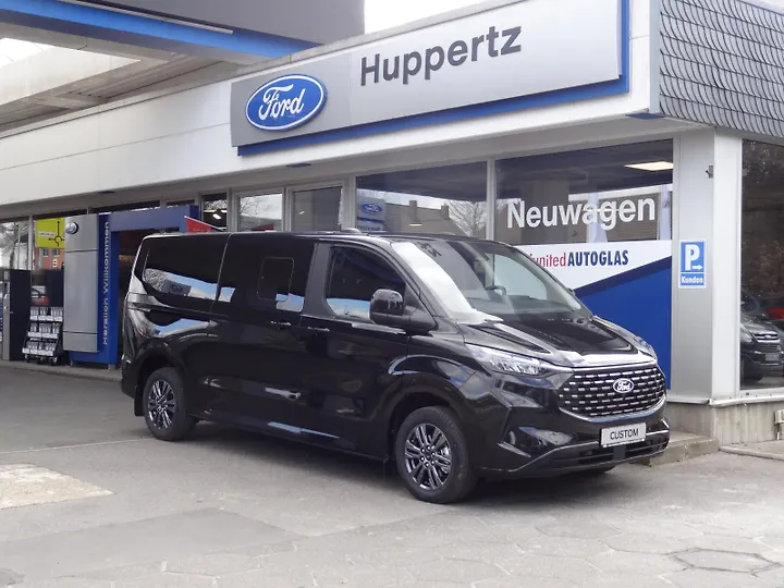 Tourneo Connect 2.0 EcoBlue Aut. TITANIUM Kombi
