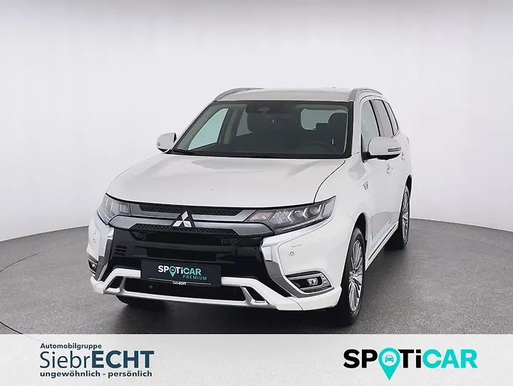 Outlander 2.0 2WD CVT Spirit Geschlossen