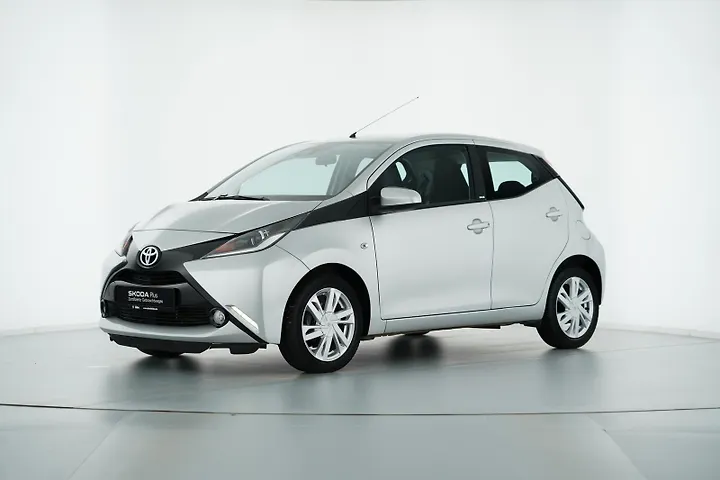 Aygo x-shift x-play Limousine