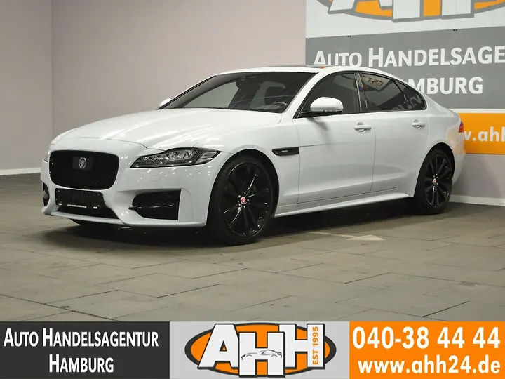XF E-Performance Aut. Pure Limousine