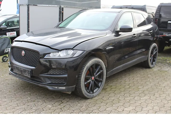 F-Pace 20d AWD Aut. Pure Geschlossen