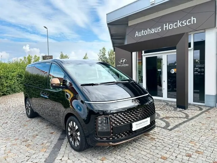 STARIA 2.2 CRDi Signature Kombi