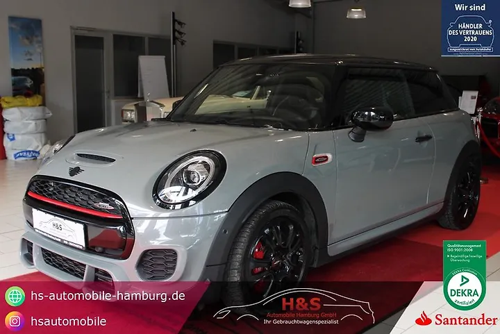 Mini Cooper Essential Trim Limousine