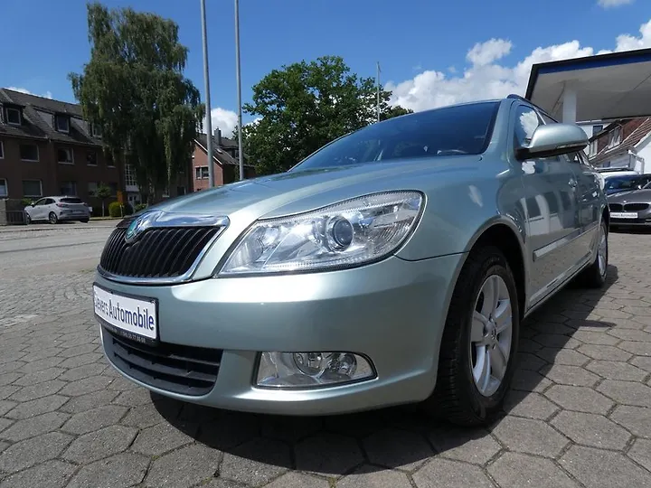 Octavia Combi 1.6 TDI DPF Sport Edition Kombi