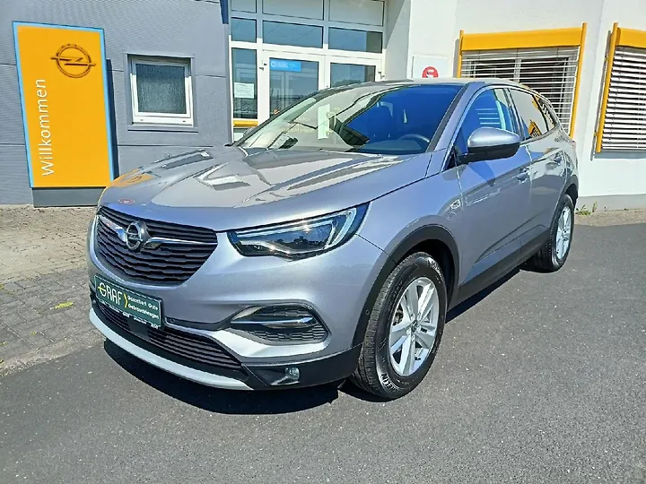 Grandland X 1.2 Start/Stop Selection Geschlossen