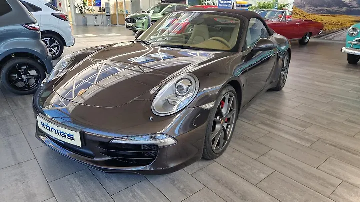 911 Carrera 4 Cabriolet PDK Cabrio
