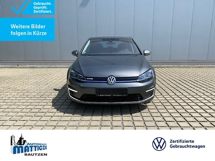 e-Golf Limousine